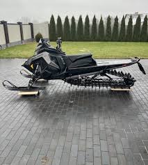 Pre-Owned 2022 Polaris 850 PRO RMK Matryx Slash 165 2.75 in. SC - Image 9