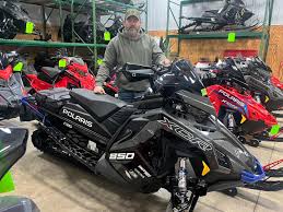 Pre-Owned 2024 Polaris 850 Indy XCR 128 SC ES For Sale - Image 9