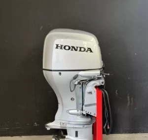 Honda BF100A Outboard Engine