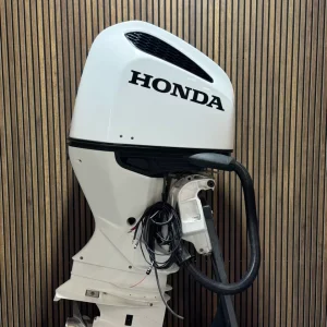 Honda BF250 UDU V6 Outboard Engine