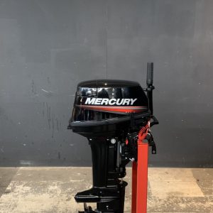Mercury15 hp Outboard Engine