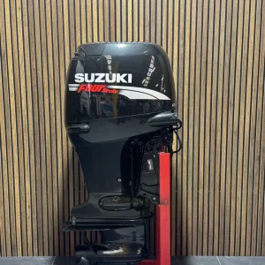 Suzuki 100 HP EFI Marine Motor