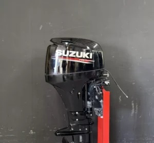 Suzuki 60 HP EFI ’18 Boat Engine