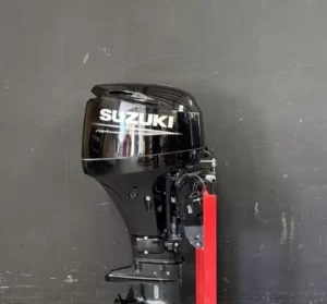Suzuki 60 PS EFI ’17 Outboard Motor
