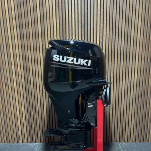 Suzuki 70 HP EFI ’23 Outboard Motor
