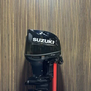 Suzuki DF115BTL Outboard Motor