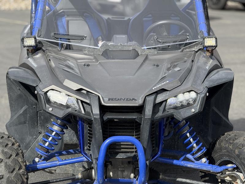Pre-Owned 2021 Honda® Talon 1000R FOX Live Valve - Image 10