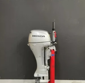 Honda 10 HP 15' Outboard Engine