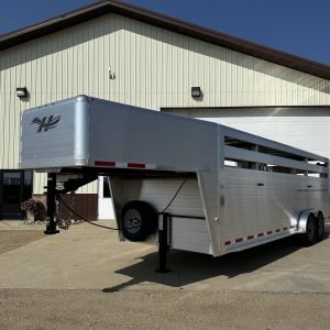 New 2024 Hillsboro 24' Livestock Trailer - Three Compartments