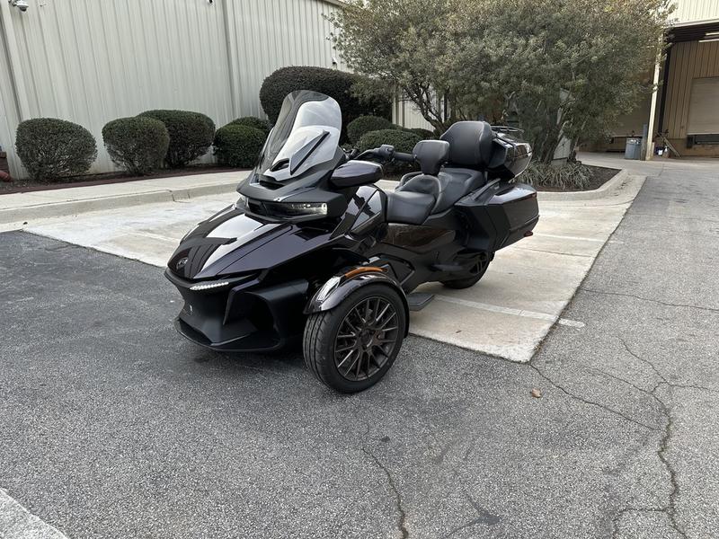 Pre-Owned 2025 Can-Am® Spyder RT Rotax 1330 ACE | 1330 CC 3-Wheel ...