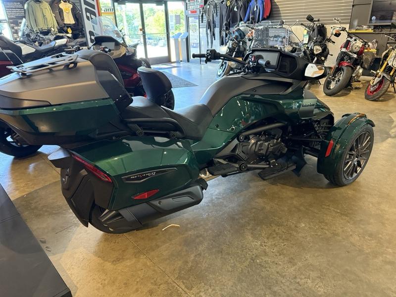 New 2025 Can-Am Spyder F3 Limited Special Series | 115 HP Luxury 3-Wheel Touring Roadster - Image 3