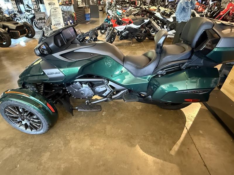 New 2025 Can-Am Spyder F3 Limited Special Series | 115 HP Luxury 3-Wheel Touring Roadster - Image 6