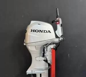 Honda 40 hp EFI Outboard Engine